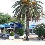 Casa de hóspedes Aurora 3*